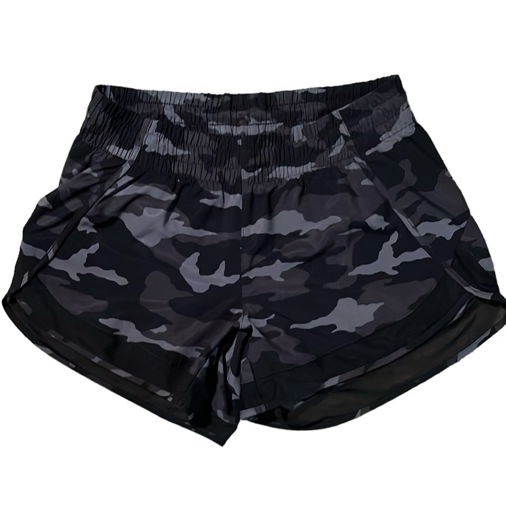 Athleta Mesh Racer Run Mid Rise Shorts - Picture 4 of 8